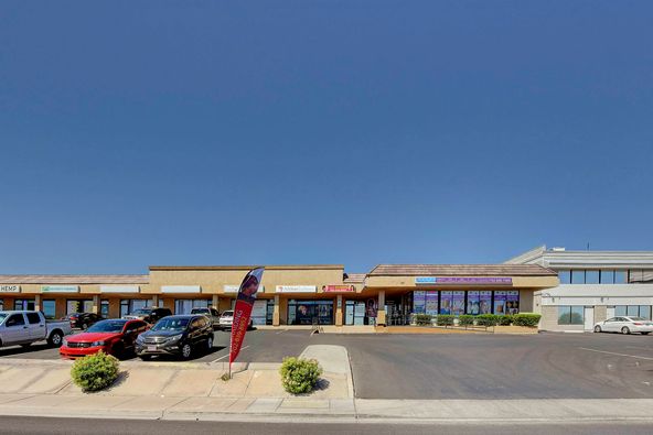 Valley View Plaza: 900 South Valley View Boulevard, Las Vegas, NV, 89107